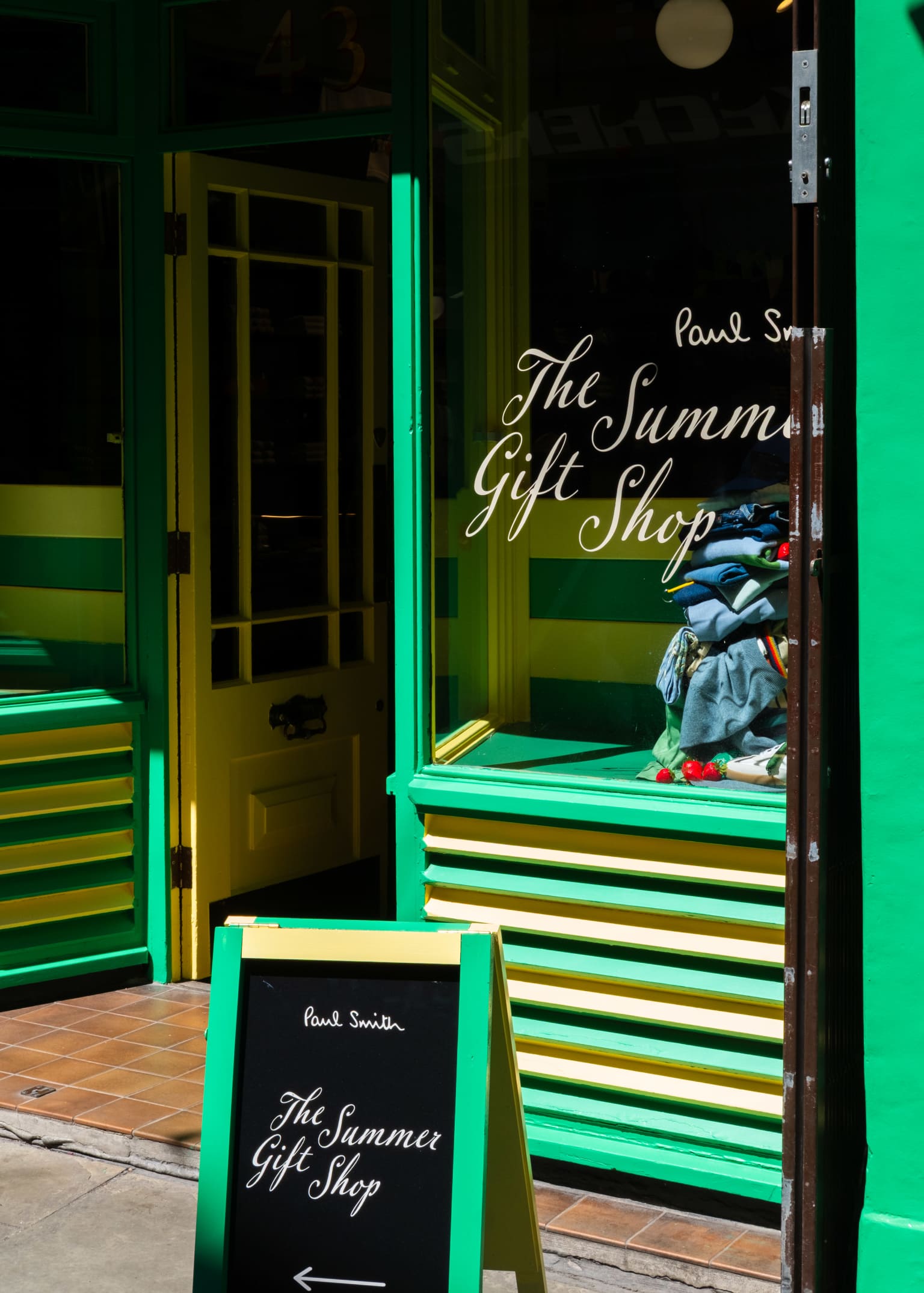 Floral Street - Covent Garden Paul Smith Store
